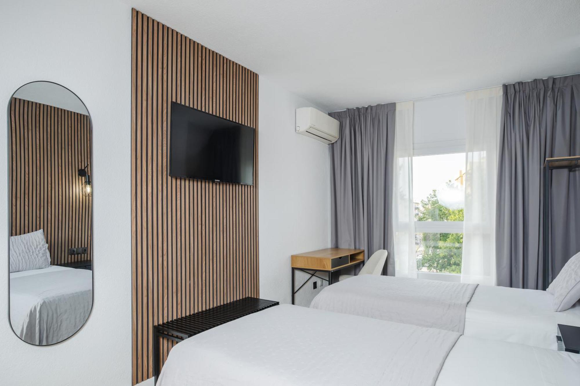 Mare Estepona Hotel Esterno foto